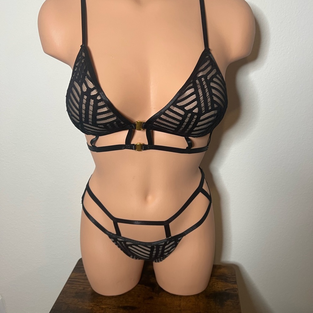 Bra and panty set